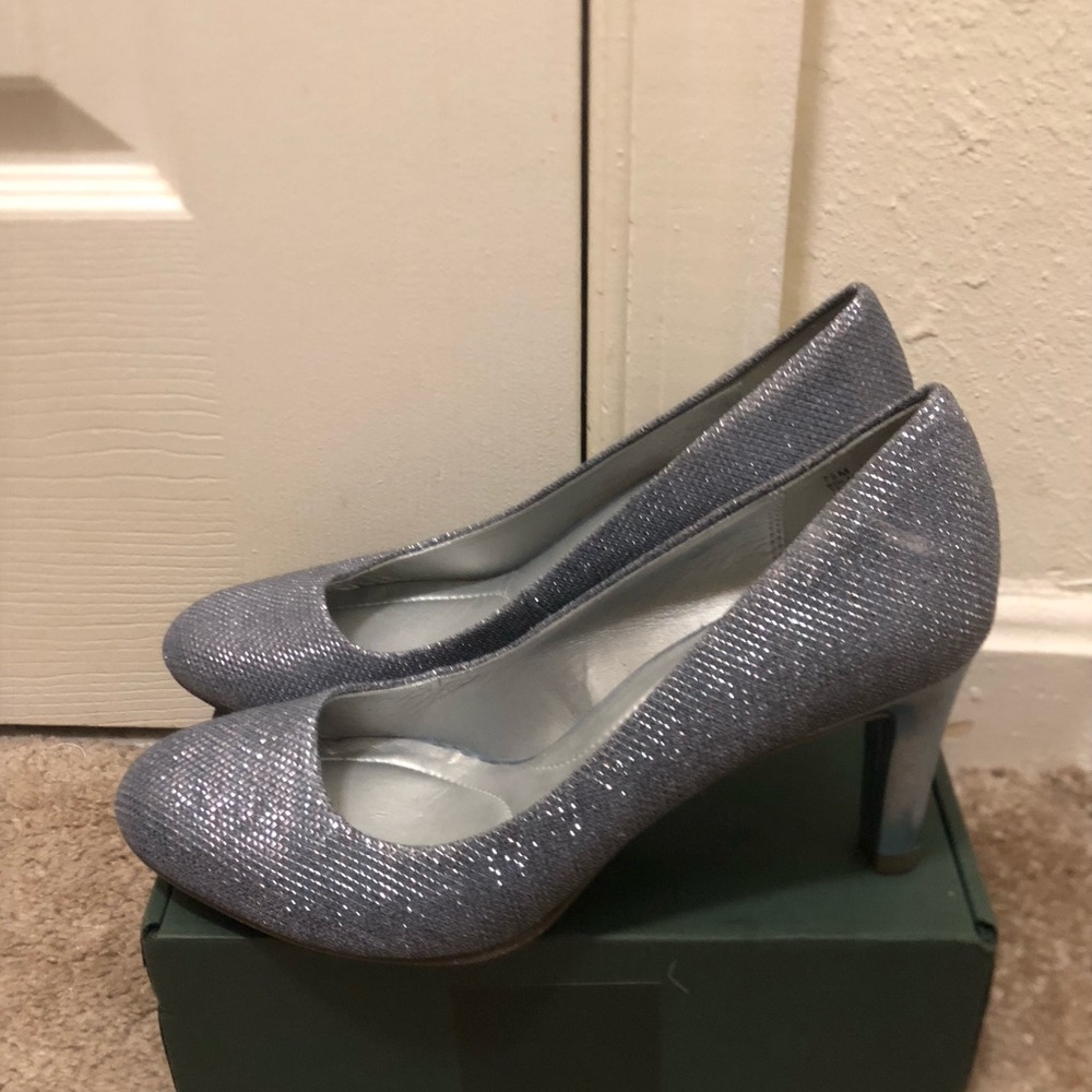 Bandolino Blue-Grey Glittery High Heel Shoes